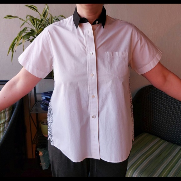 SACAI laser cut cotton short sleeve blouse, black collar and detailing (sze 2/M) - Picture 3 of 16